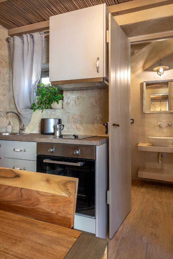 Aura Central Apartments Αργοστόλι Εξωτερικό φωτογραφία